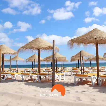 #182 T1 Pedra Dos Bicos By Holidays Apartment *