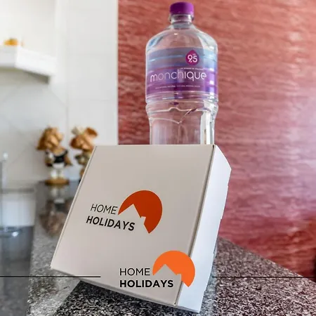 #182 T1 Pedra Dos Bicos By Holidays Apartment