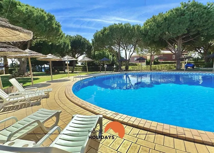 #182 T1 Pedra Dos Bicos By Holidays Apartment