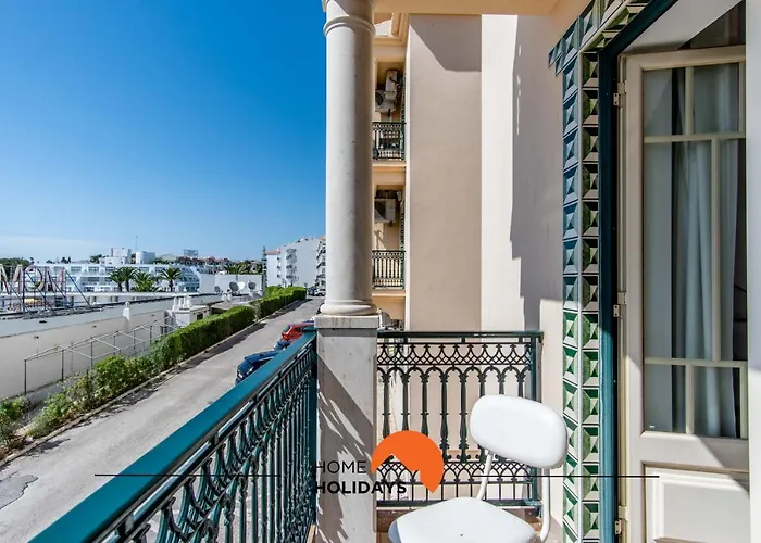 #182 T1 Pedra Dos Bicos By Holidays Apartment